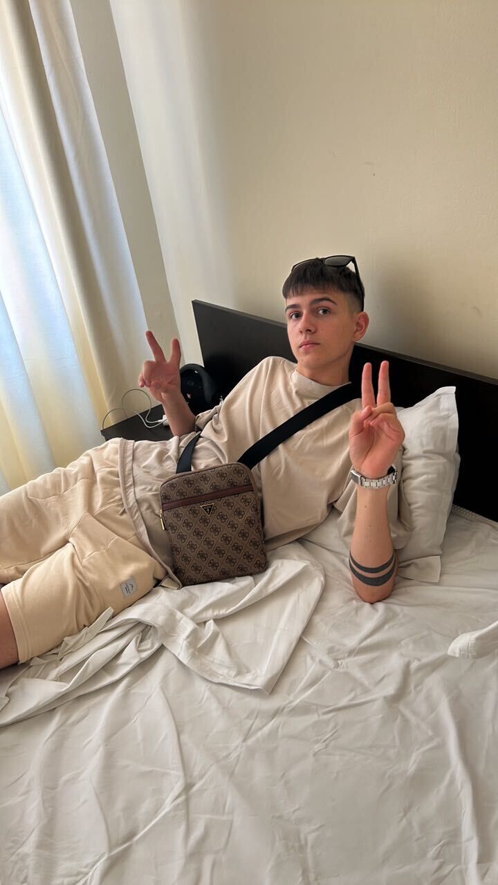  ,   Ion, 19 ,   ,   