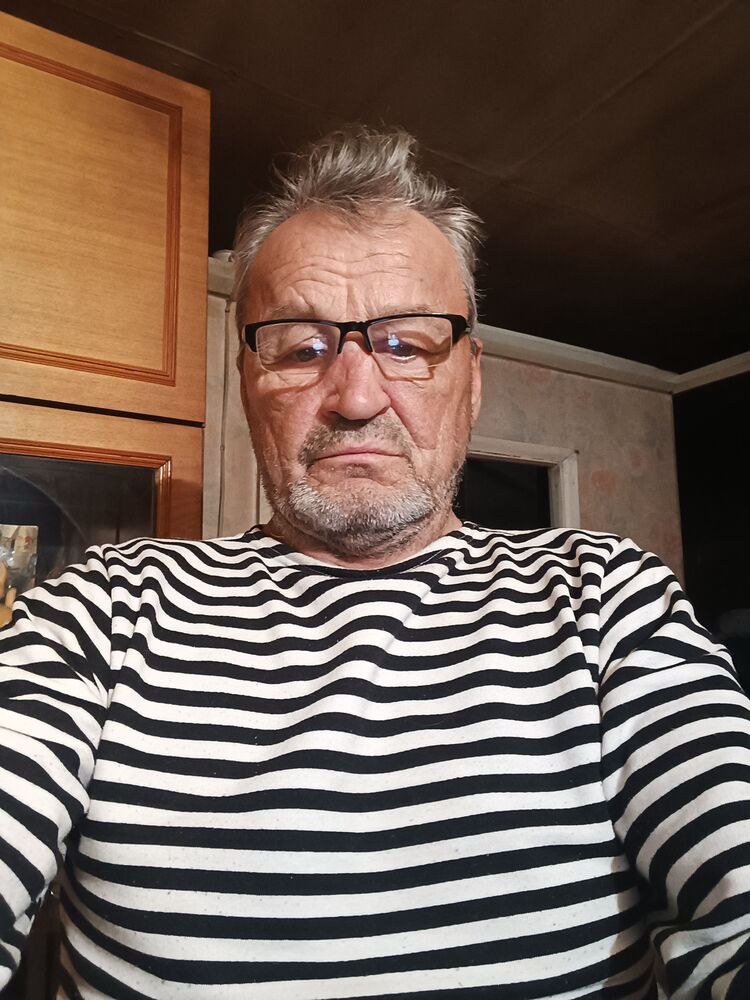  53922442  Sergo, 55 ,    