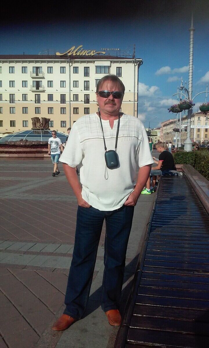  22057082  Sergey, 59 ,    