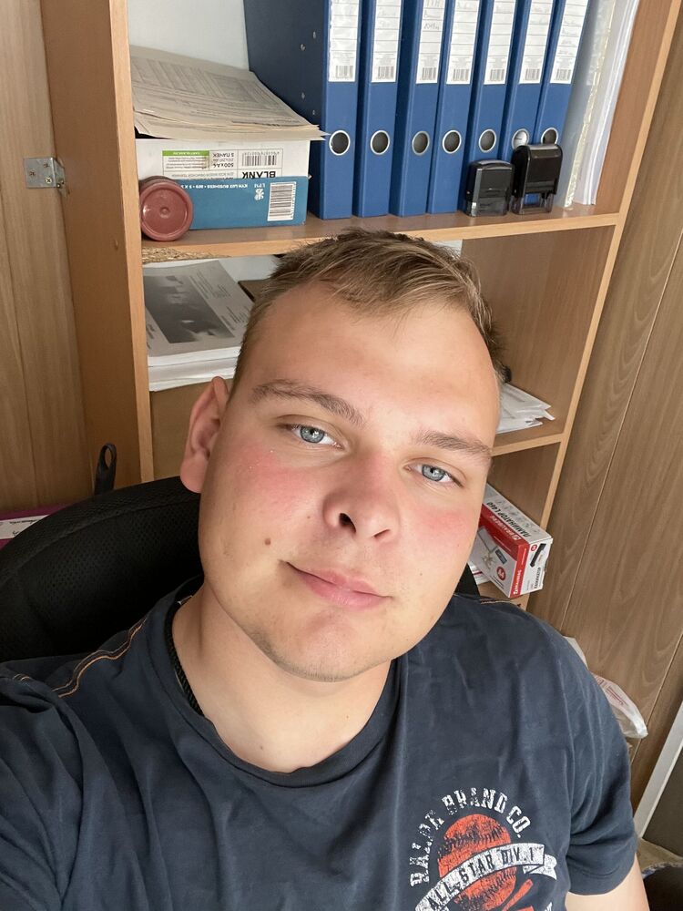  35076342  , 25 ,    