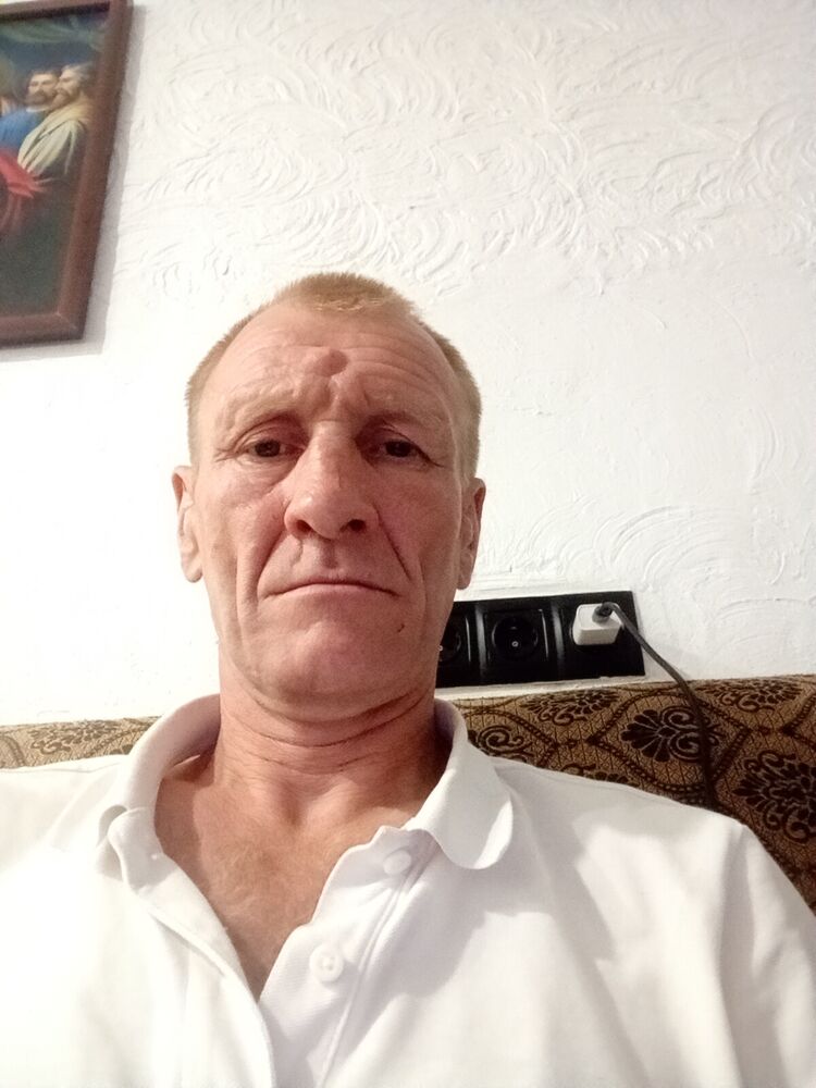  46869202  , 50 ,    