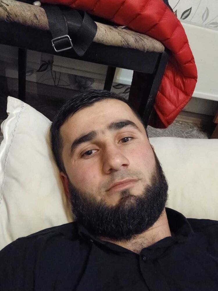  45466682  ILKHOMBEK, 31 ,    