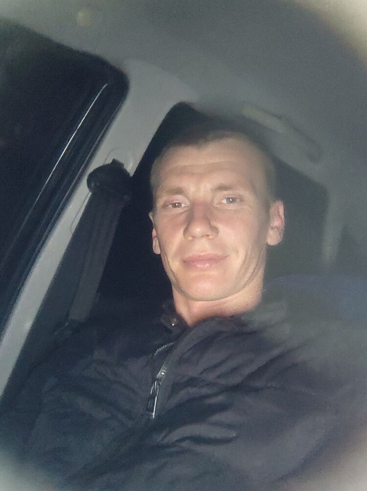  33180862  , 29 ,    