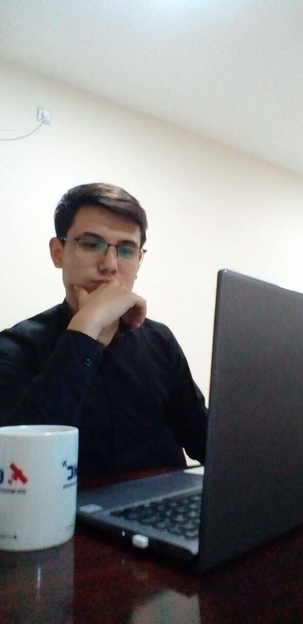  31701562  Ehtirosli, 24 ,    