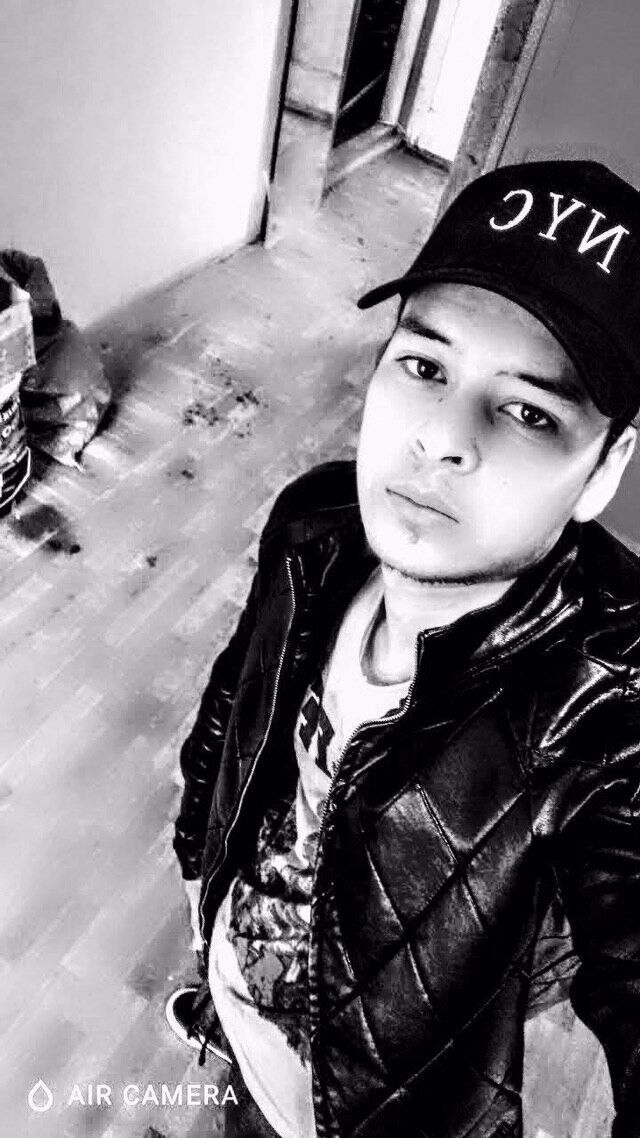  18248462  , 27 ,    -