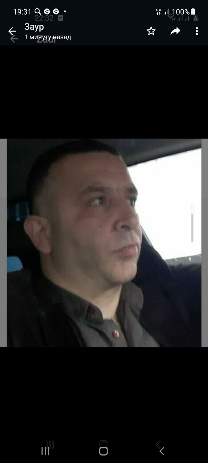  38670302  Zaur, 42 ,    