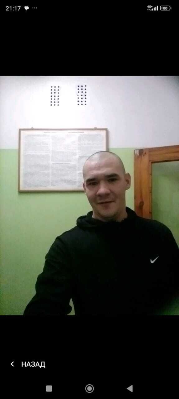  48090692  Aleksei, 31 ,    