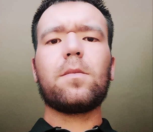  42542372  Bobur, 29 ,    