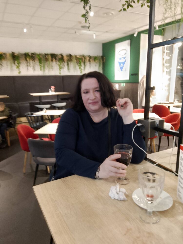  54593832  , 46 ,    -