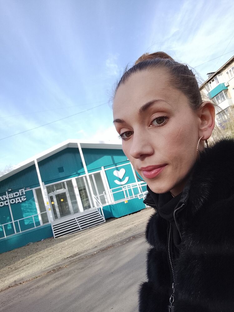  54713362  Uma, 36 ,    --