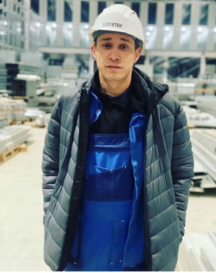  29917822  Vladimir, 27 ,    