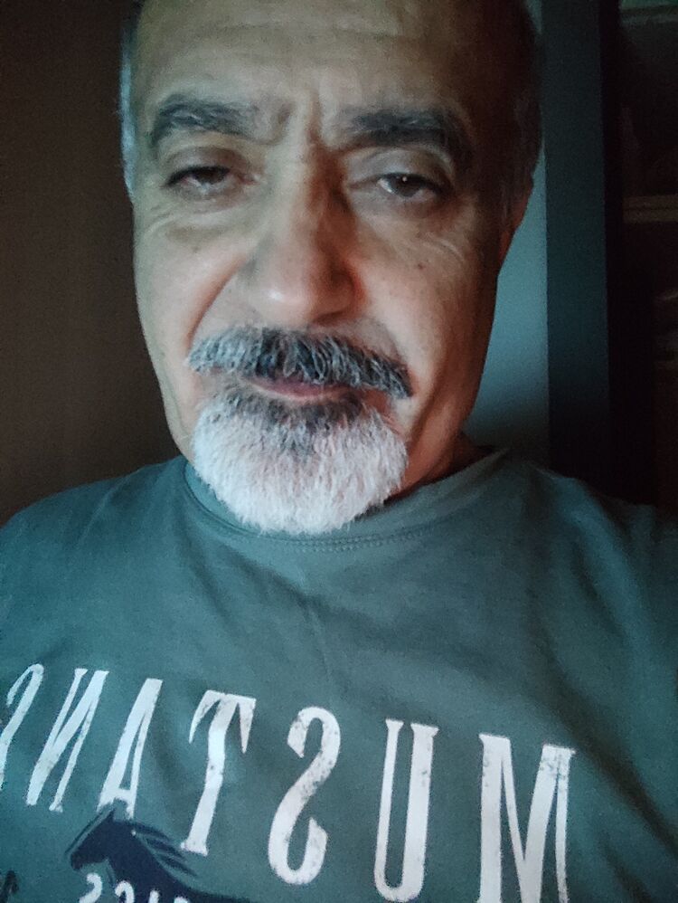  48022642  Vhan, 55 ,    
