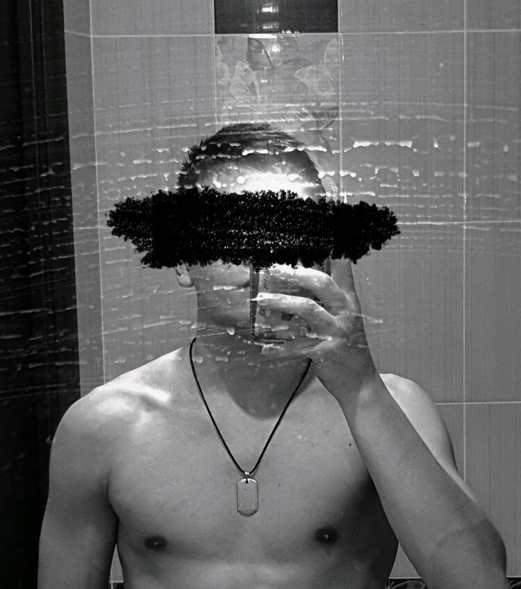  ,   Artur, 24 ,   ,   