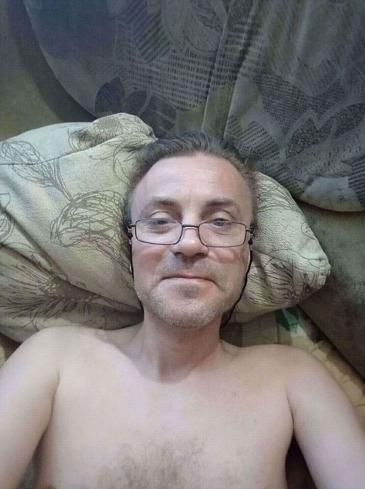  44931942  , 47 ,    