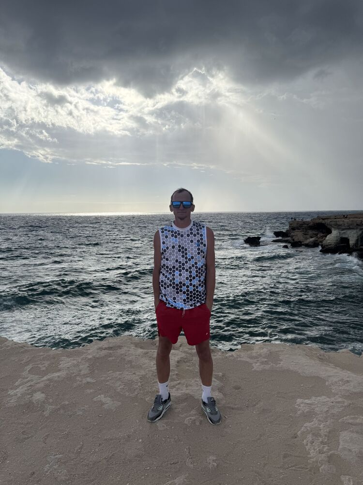  Limassol,   , 37 ,   ,   , c 