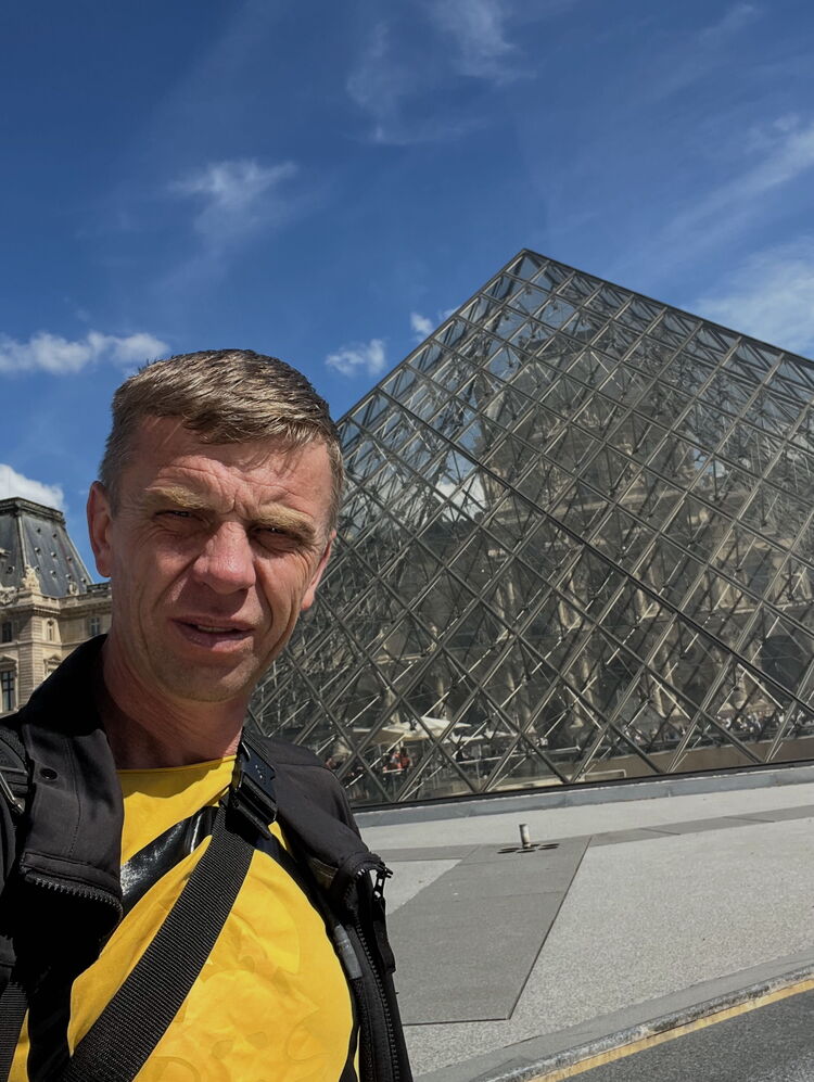  Capelle aan den IJssel,   Yaroslav, 45 ,   ,   