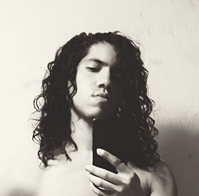  ,   Alex, 29 ,   ,   