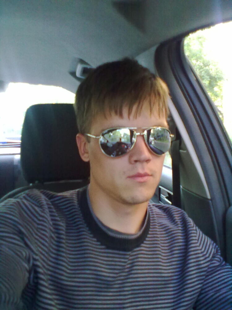  9575742  Ilya, 39 ,    