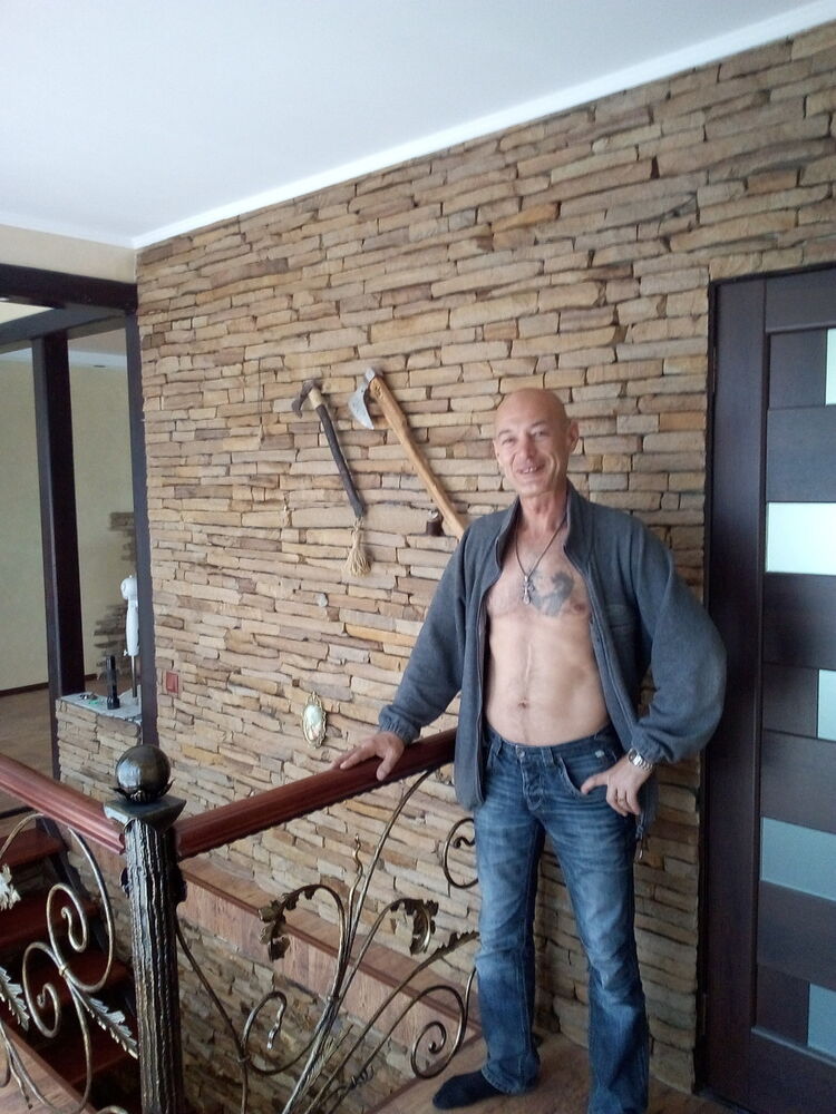  15275162  , 54 ,    