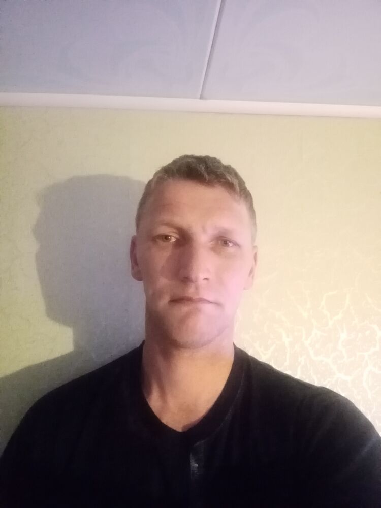  49572952  , 41 ,    