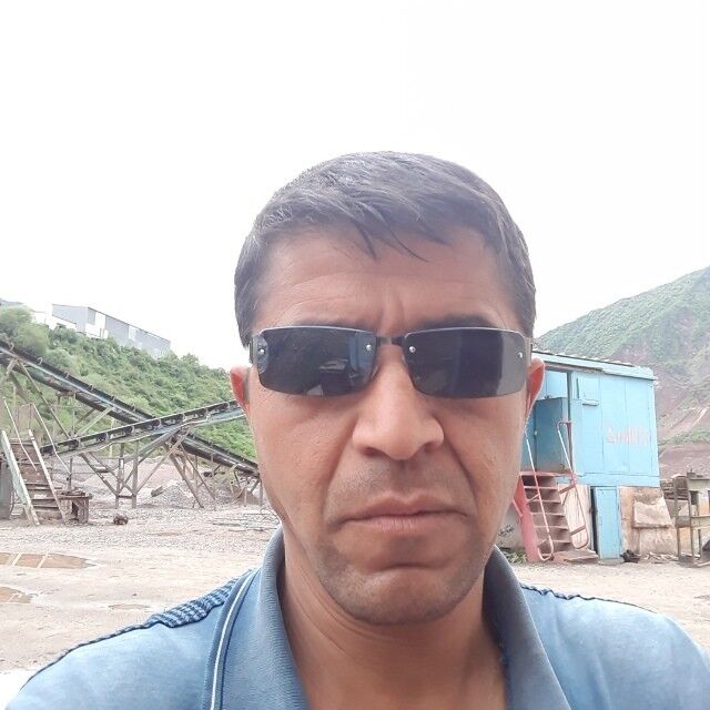  14947592  Ruslan, 48 ,    -