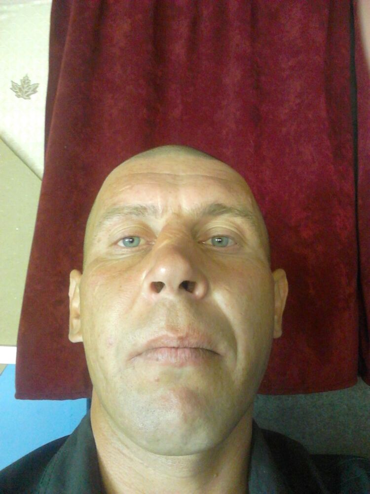  ,   Andrei, 42 ,   ,   , c 