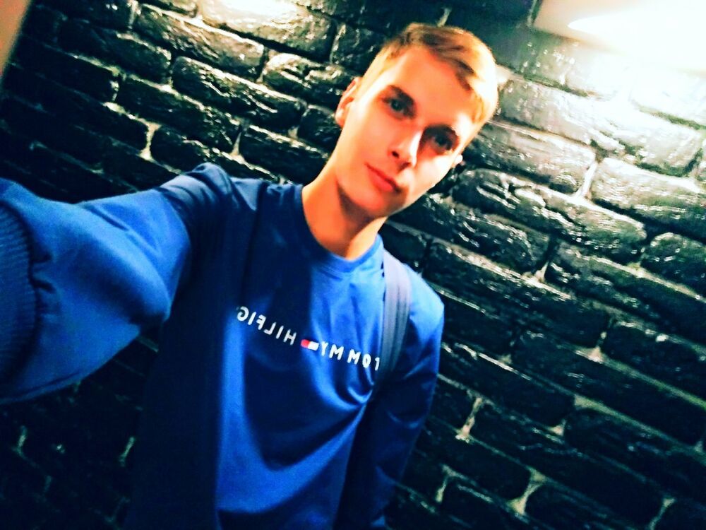  ,   Bohdan, 25 ,   ,   , c 
