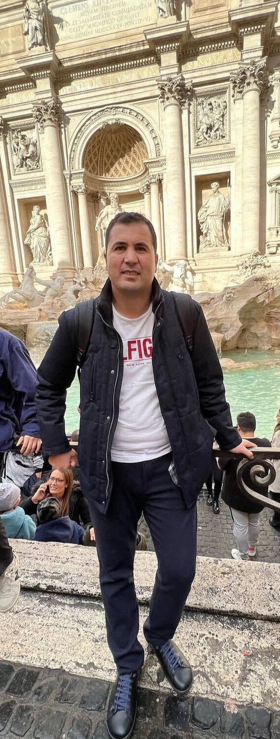  ,   Onur, 40 ,   ,   