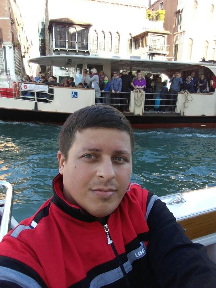 ,   Sergiu, 35 ,   ,   , c 
