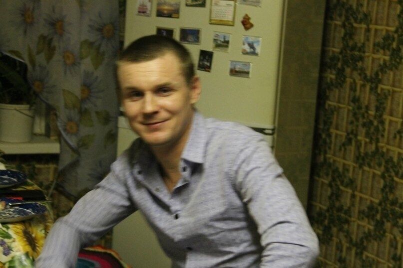  53762912  Pavel, 43 ,    