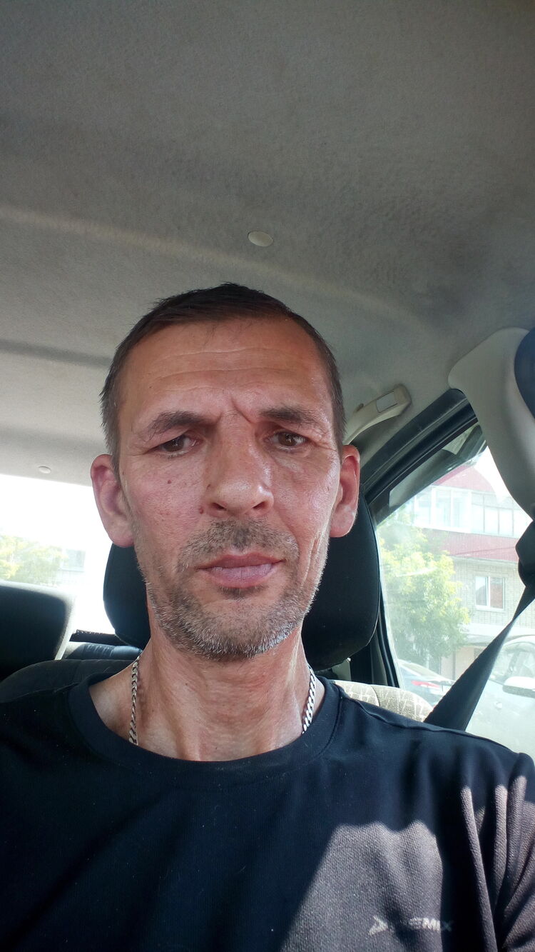  28289402  , 45 ,    