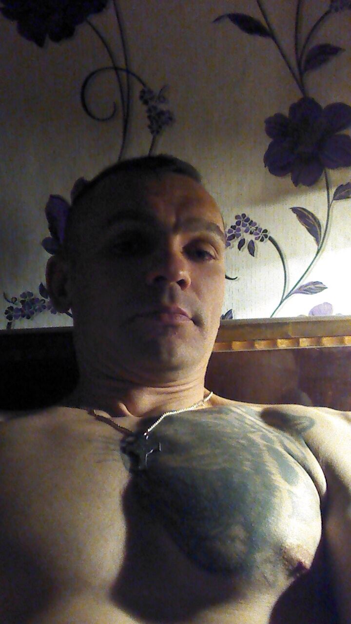  27105932  , 40 ,    