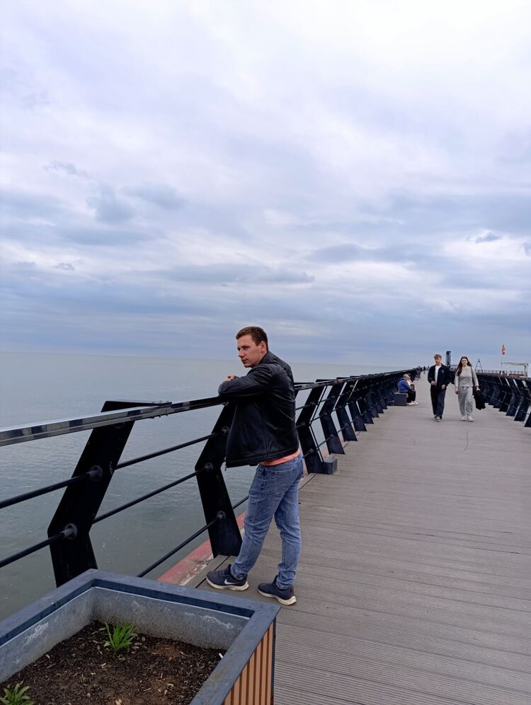  54614802  Bogdan, 33 ,    