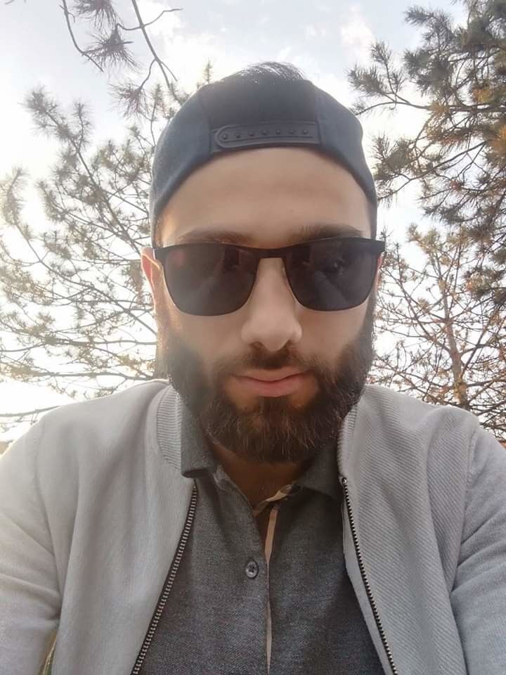  19004622  Vaja, 31 ,    