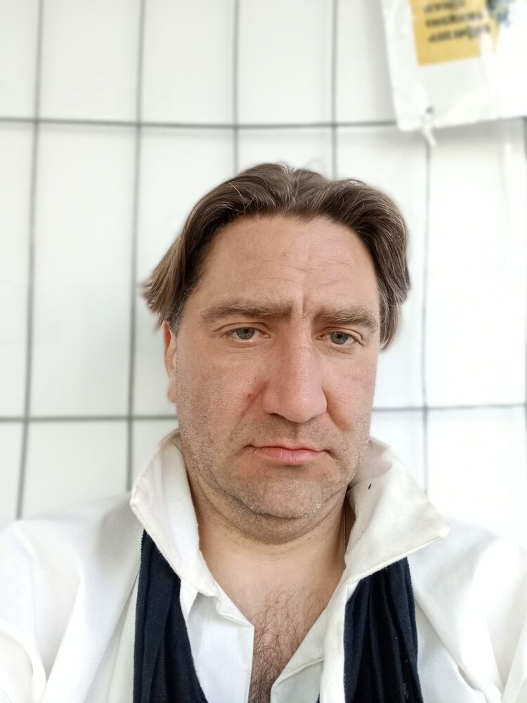  ,   Aksel, 48 ,   ,   , c , 