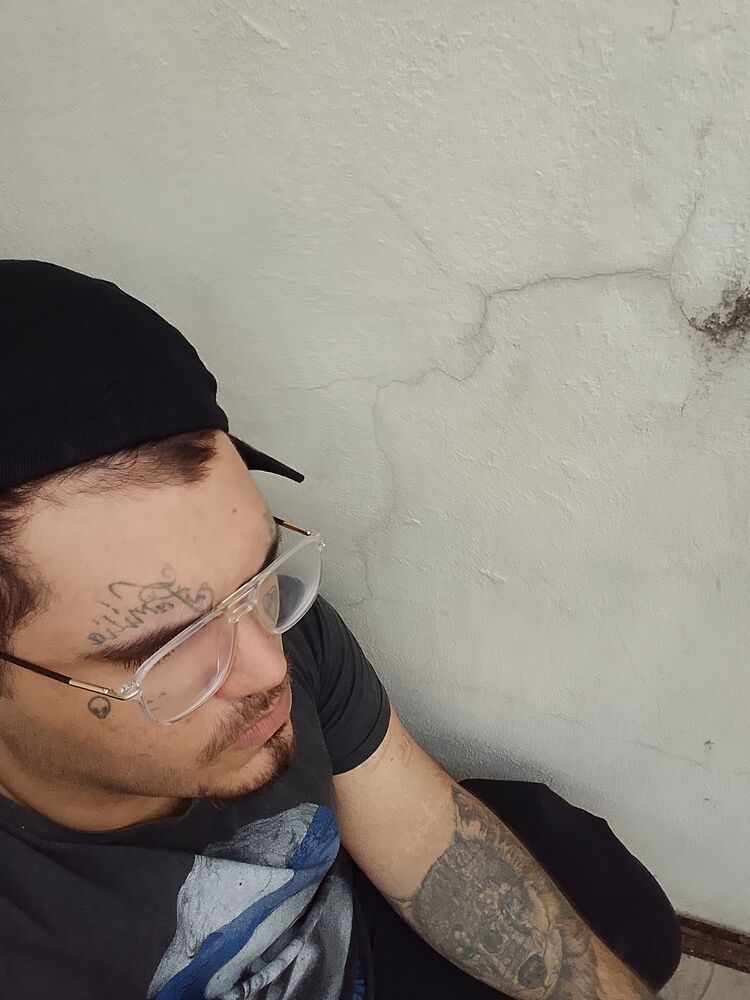  51588842  Gabriel, 19 ,    Aalden