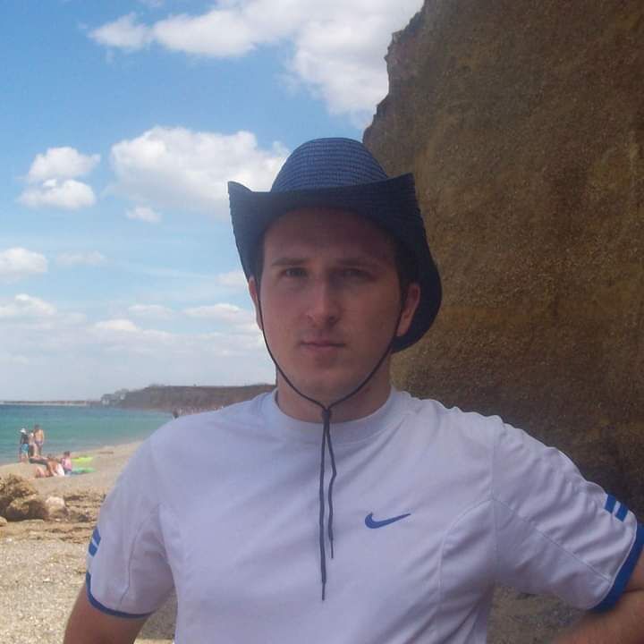  44546112  Volodymyr, 35 ,    