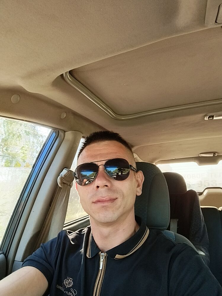  47670682  , 30 ,    
