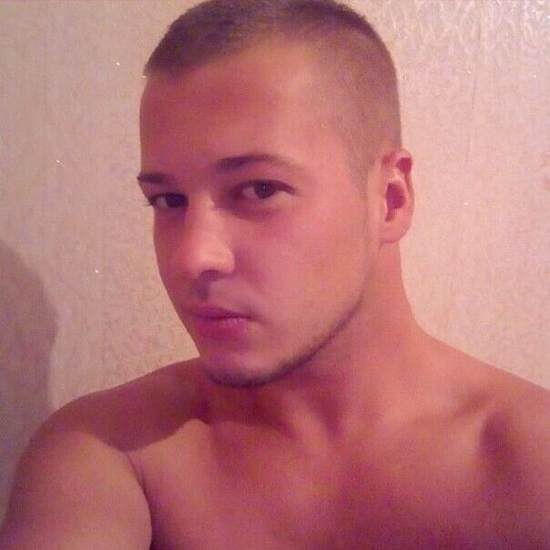  21108442  Sasha, 33 ,     
