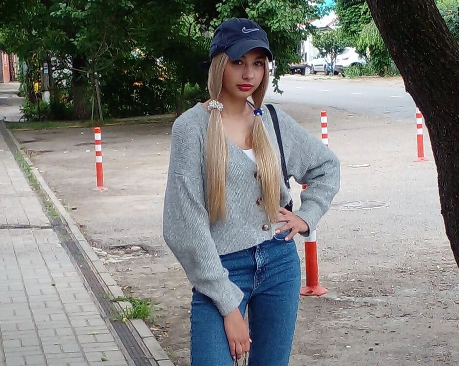  ,   , 28 ,   c 