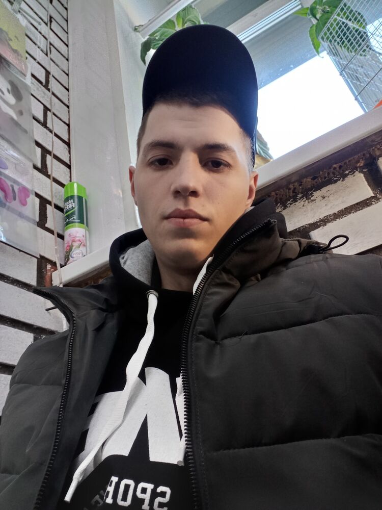 31860482  , 24 ,    