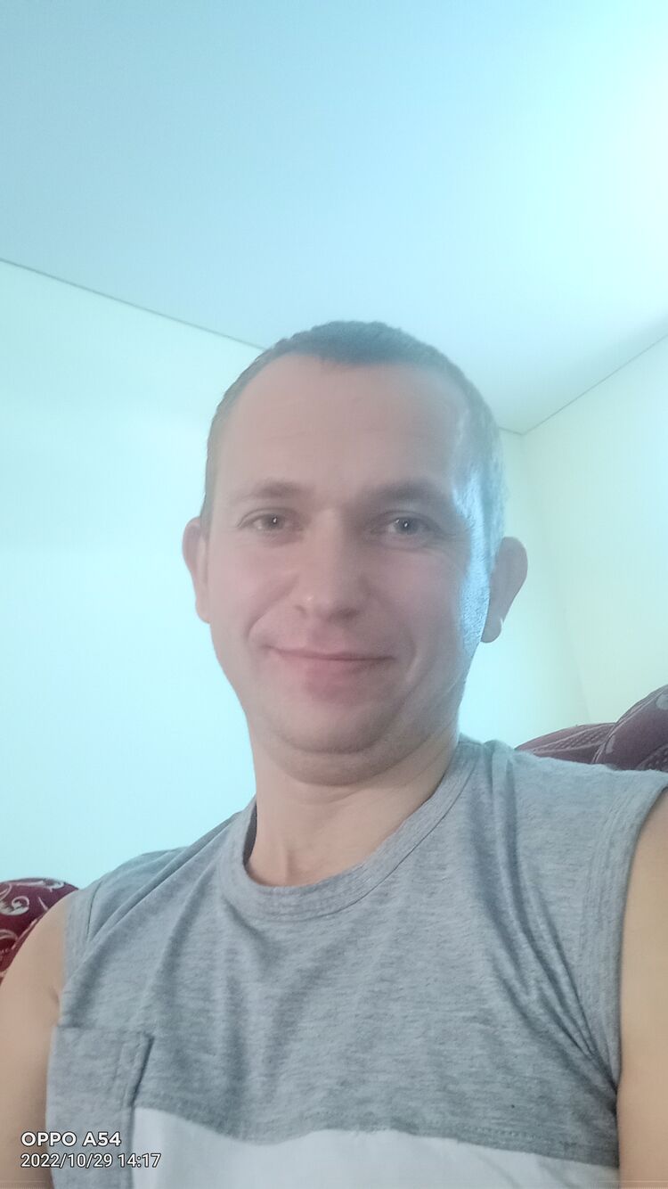  30379642  , 37 ,    