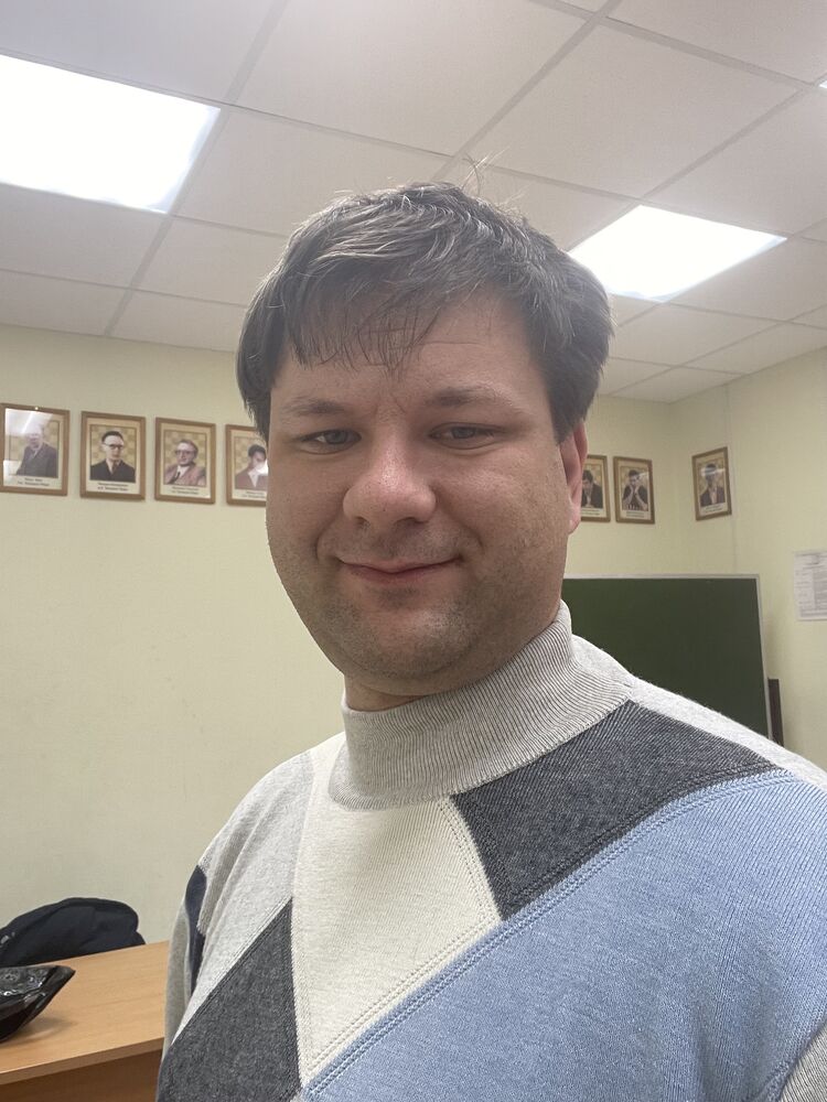  49454782  , 34 ,    