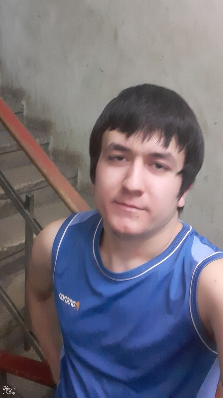  32799812  Bekki, 22 ,    