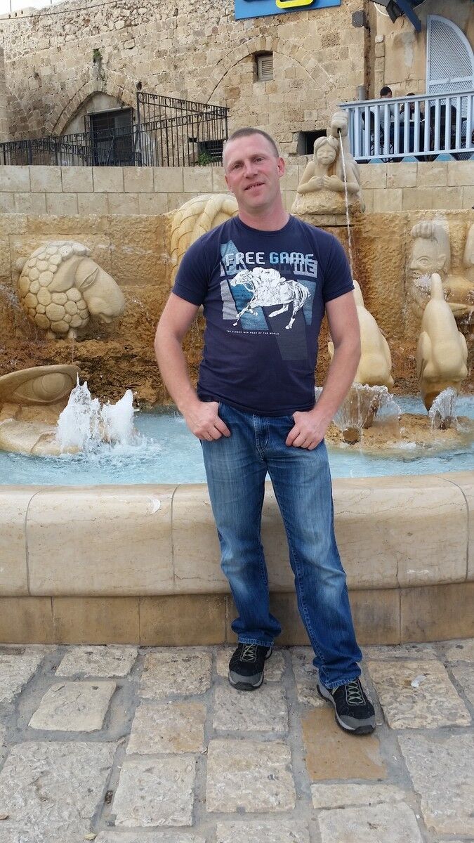  Tel Aviv-Yafo,   , 39 ,   