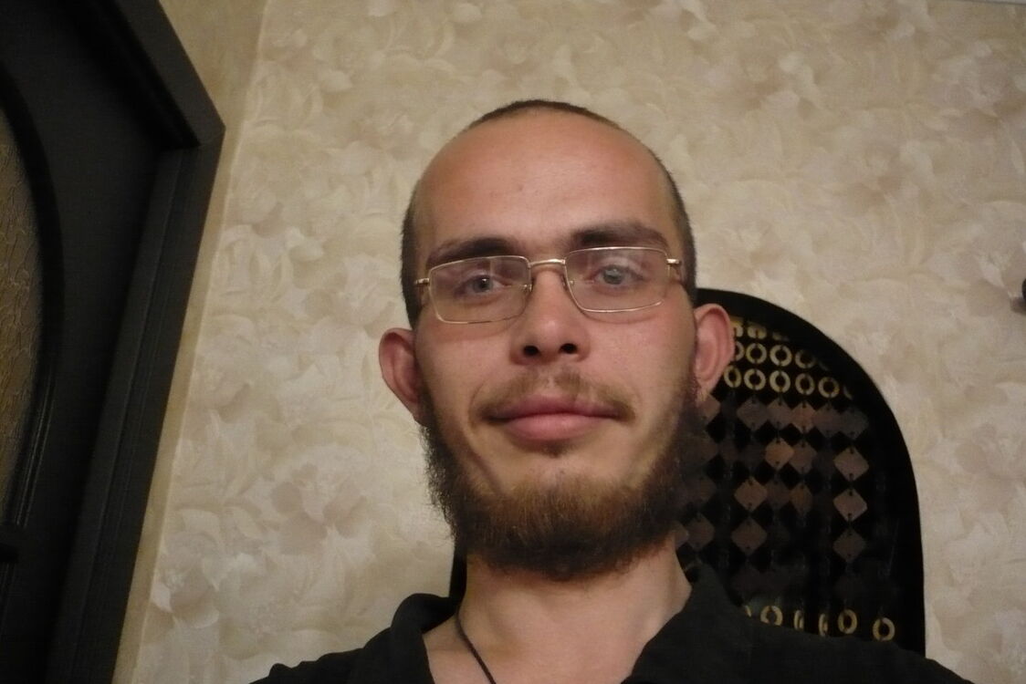  10814562  , 41 ,    