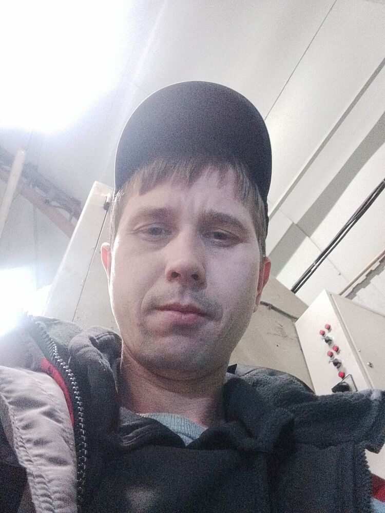  40059482  Oleg, 34 ,    