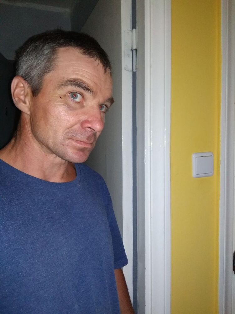 ,   Robert, 48 ,   