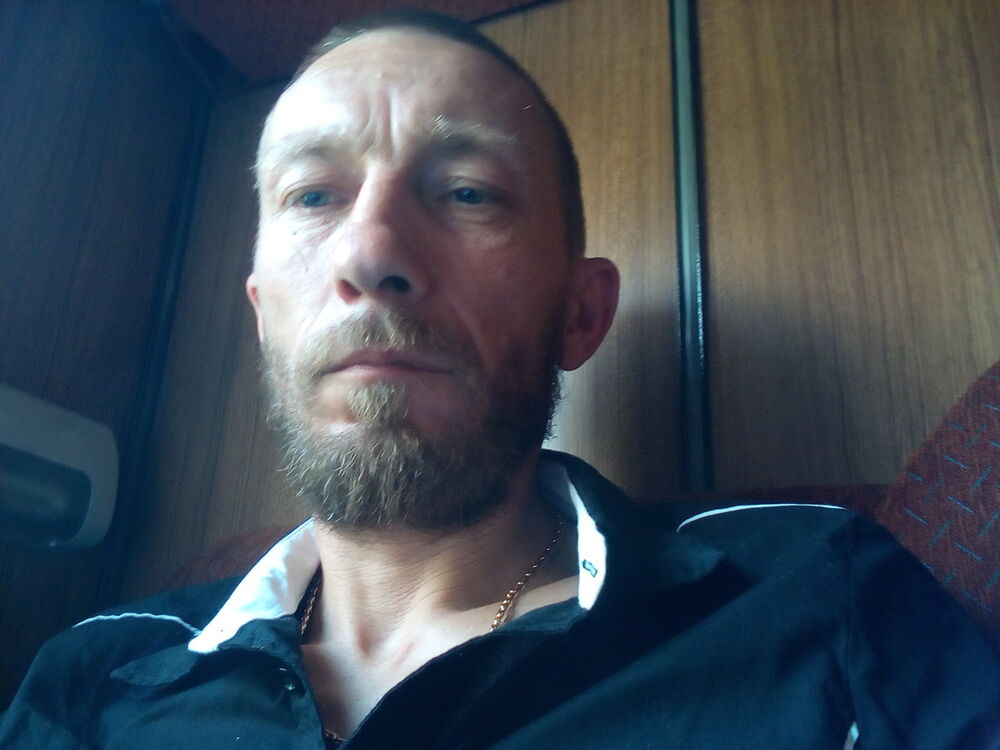  9806872  Oleg, 50 ,    -