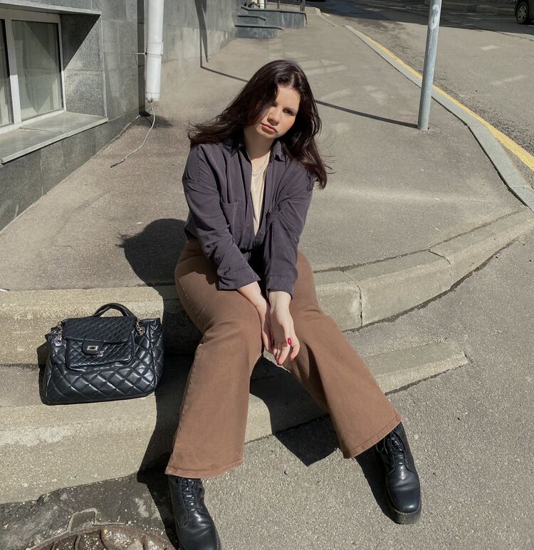  ,   Alina, 28 ,  